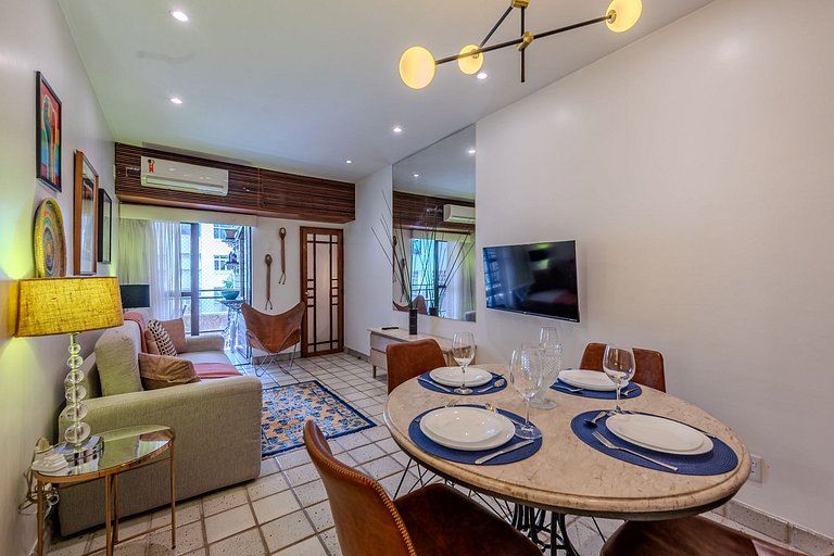 Beachfront apartment with a pool, gym, and parking space in