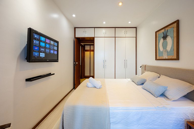 Flat perto da praia com piscina, academia, sauna e vaga no A