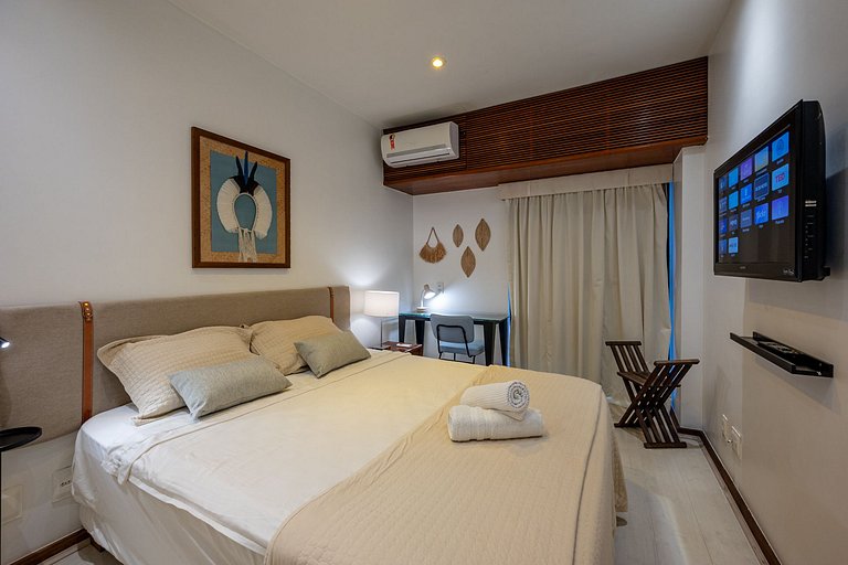 Flat perto da praia com piscina, academia, sauna e vaga no A
