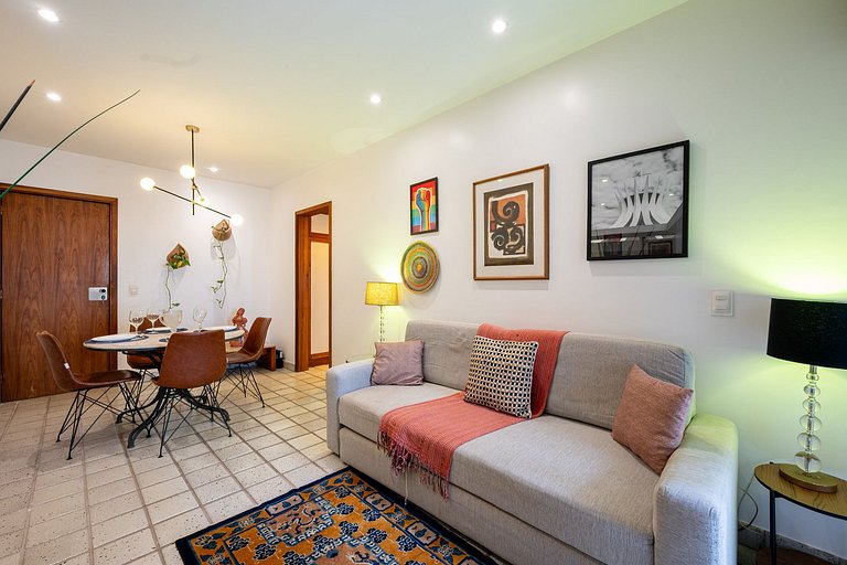 Beachfront apartment with a pool, gym, and parking space in