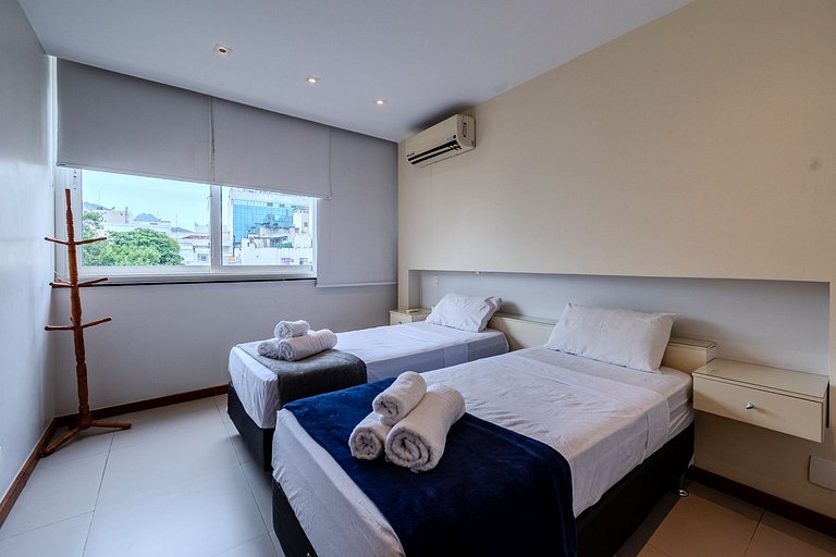 3 quartos na quadra da praia de Copacabana