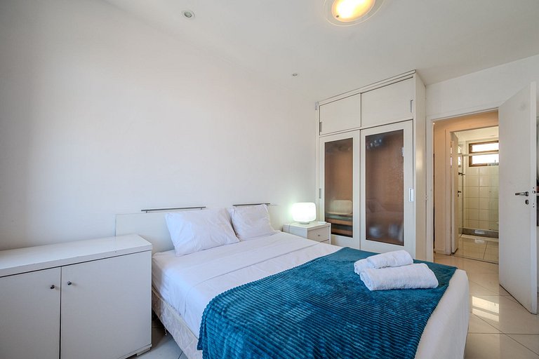 Fully furnished apartment between Ipanema and Copacabana