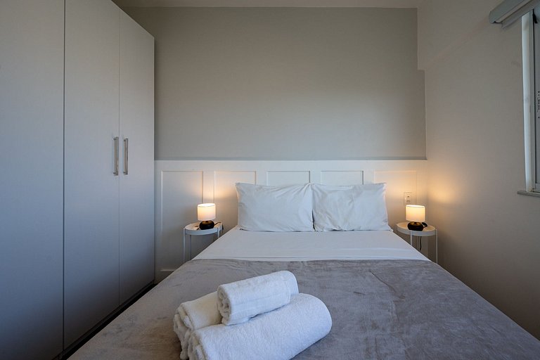 Apartment in Ipanema - close to the beach, shops, and metro