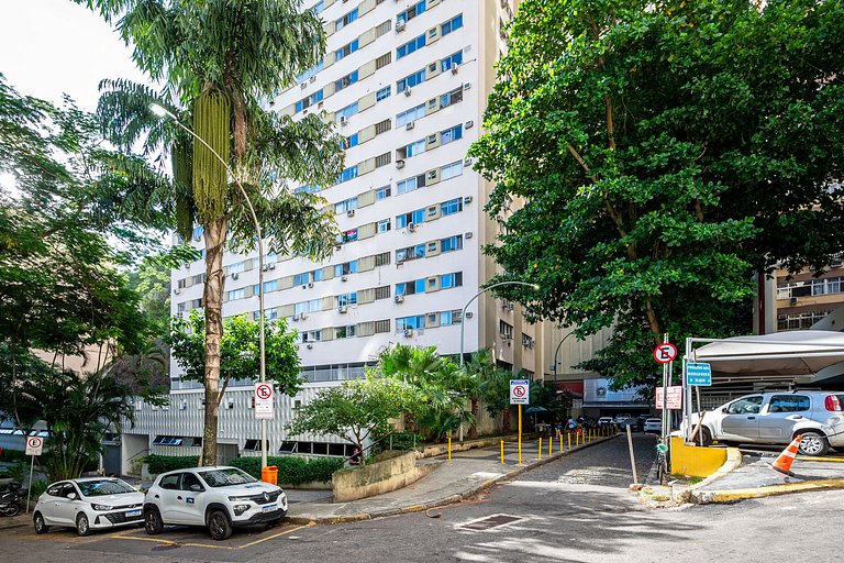 Apartamento em Ipanema - próximo à praia, comércios e metrô
