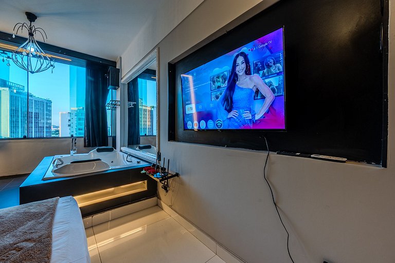 Jacuzzi privativa com vista para a Lapa e self check-in