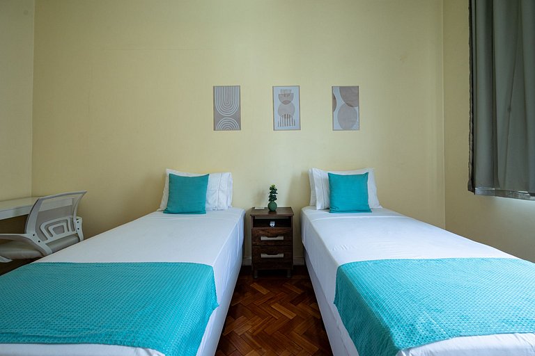 2-bedroom apartment in Copacabana, 200 meters from the beach