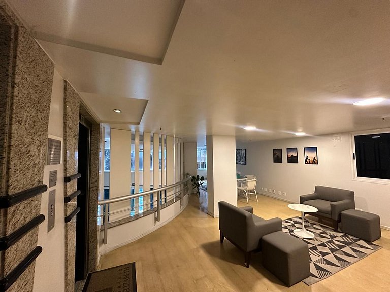 Ipanema Praia Posto 8: Piscina, Lindo Flat, 24h