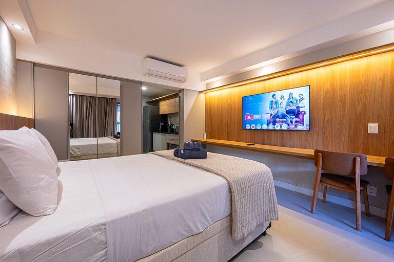 Estudio moderno con piscina, gimnasio,terraza en la azotea