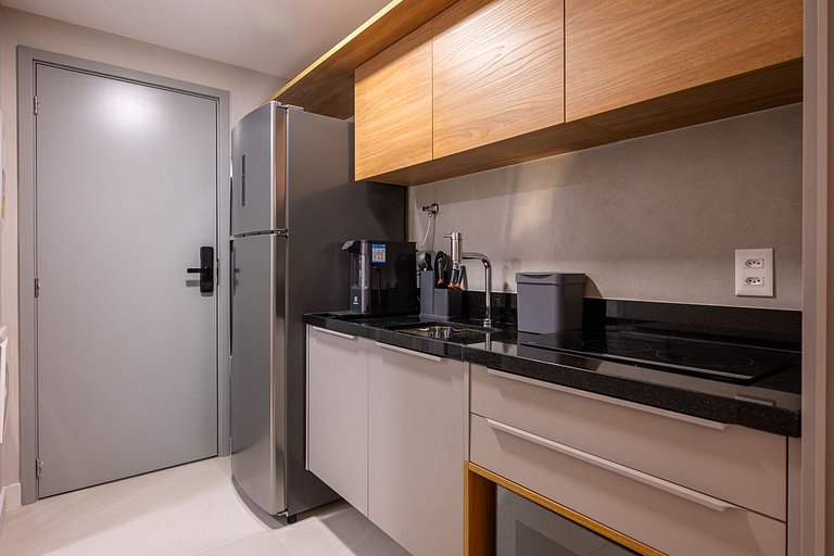 Estudio moderno con piscina, gimnasio,terraza en la azotea