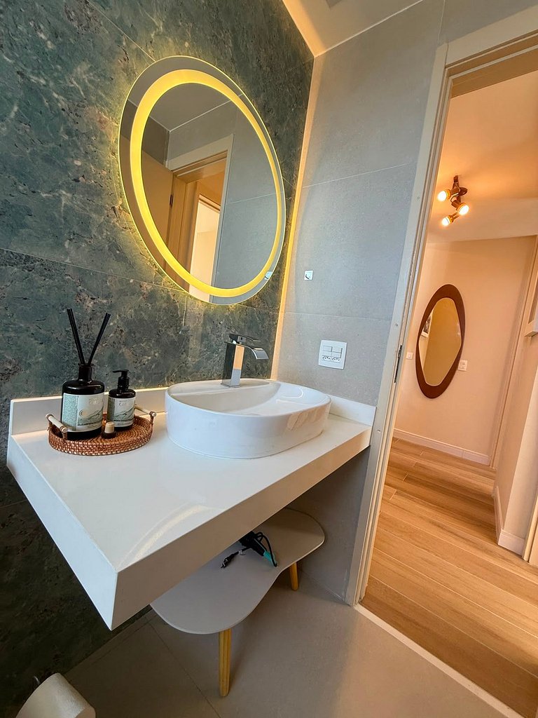 Apartamento Moderno com Vista no Coração do Leblon