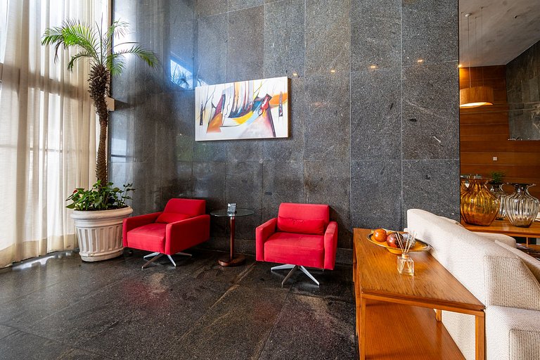 Apartamento no Leblon com piscina, garagem, vista para o mar