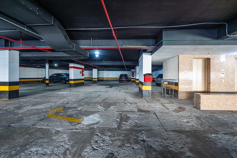 Apartamento no Leblon com piscina, garagem, vista para o mar