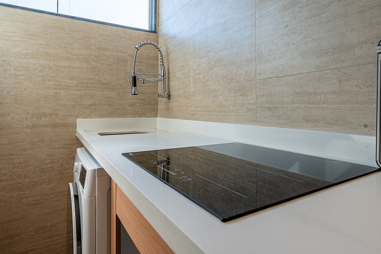 Flat no Leblon com piscina, garagem, vista mar e lagoa