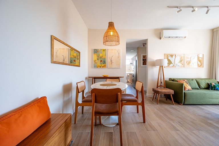 Apartamento no Leblon com piscina, garagem, vista para o mar