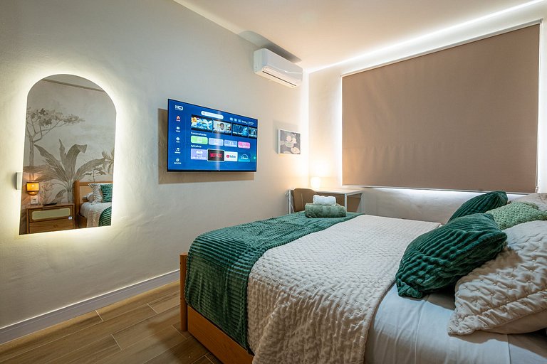 Apartment in Leblon with pool, parking, sea view and lagoon