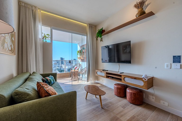 Apartment in Leblon with pool, parking, sea view and lagoon